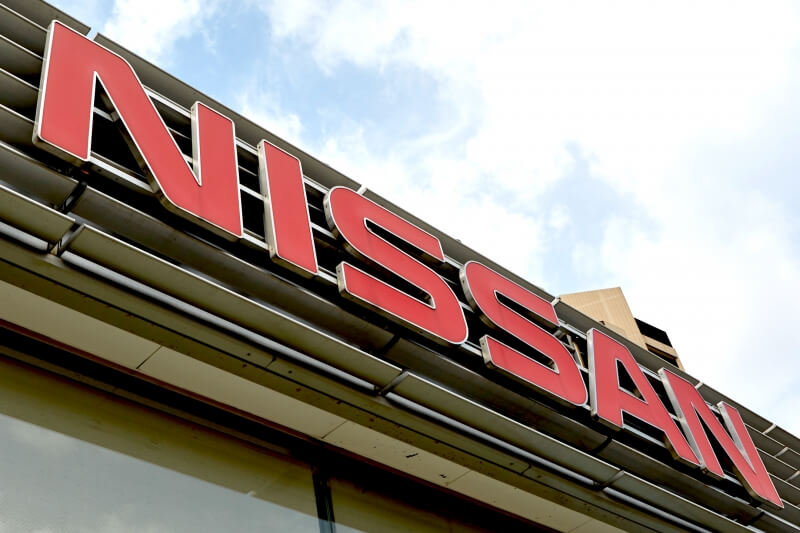 【日産の決算】24年度は6700億円超の赤字 経営再建で2万人の削減へ｜再建計画と今後の行方とは？